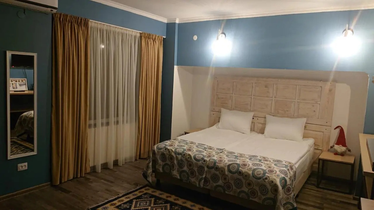 Отель Gvino Minda