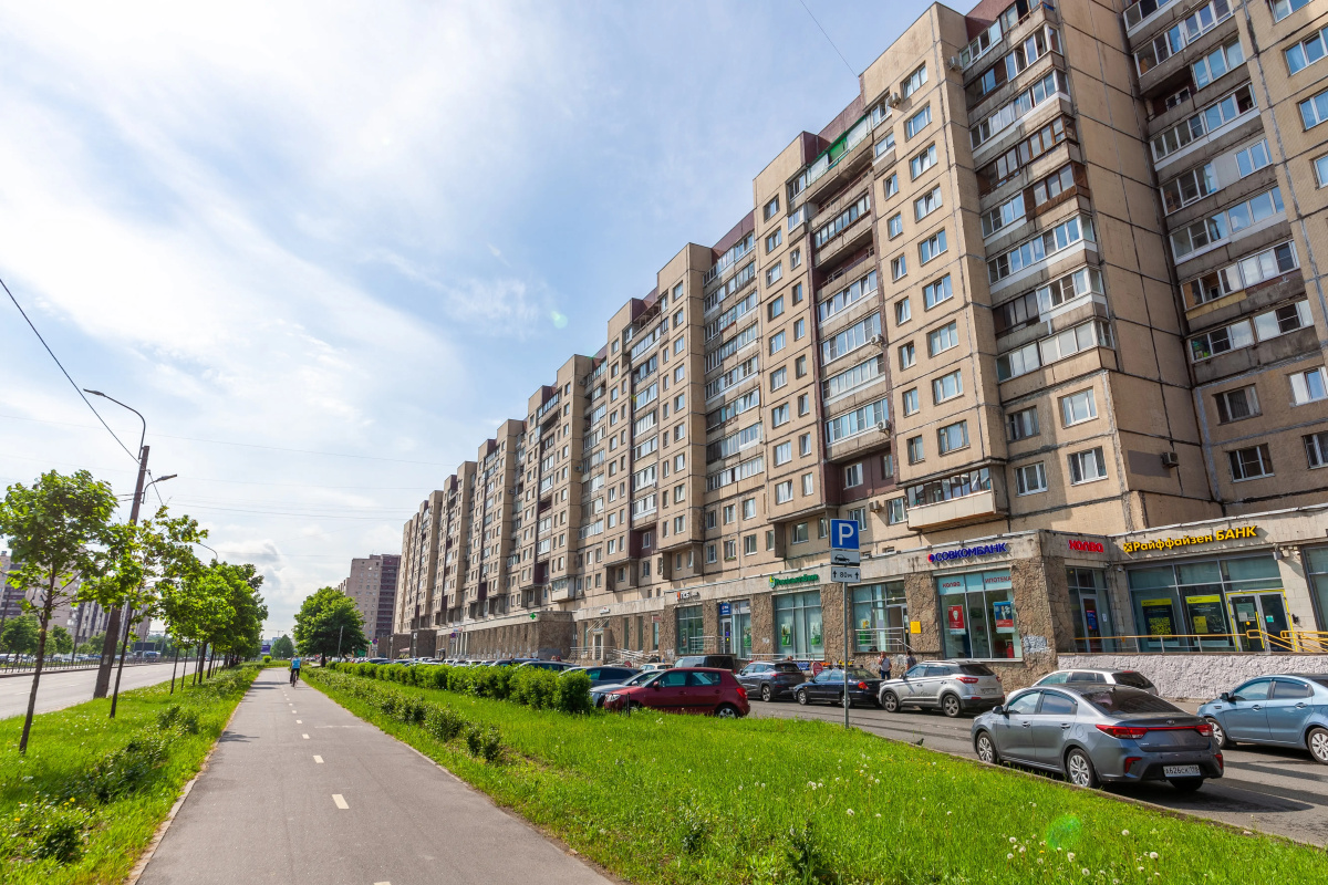 Солнечная квартира у Ледового дворца