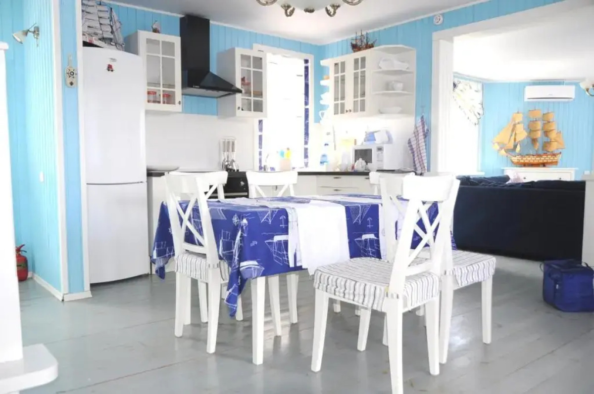 Мини-отель Дом на воде