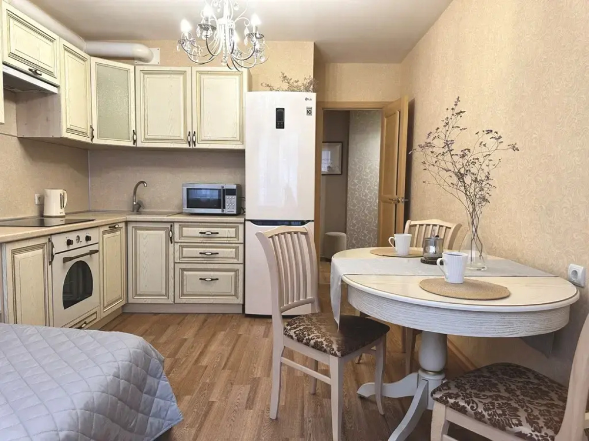 Квартира на улице Невзоровых 64к1