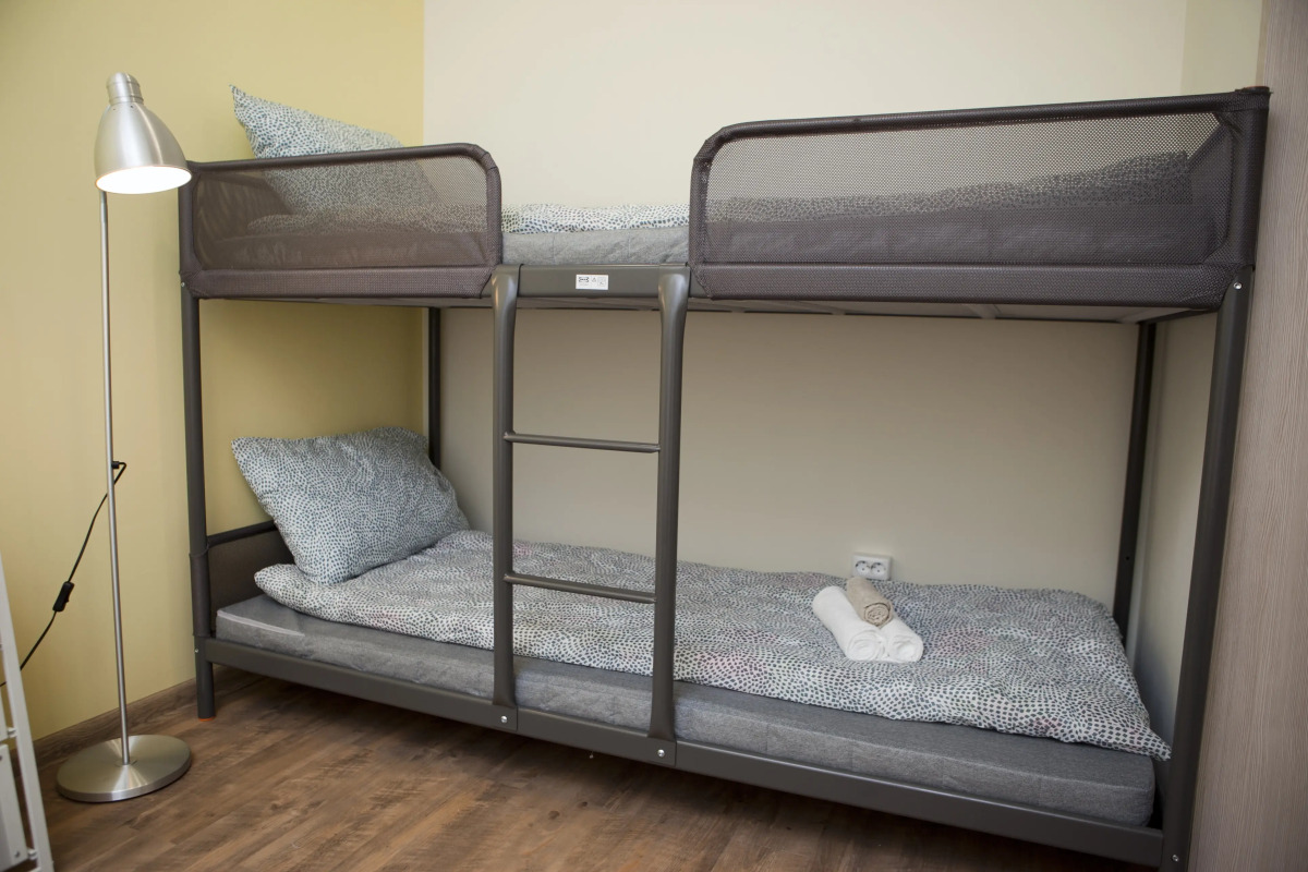 Квартира Серафимовича 1/4-6