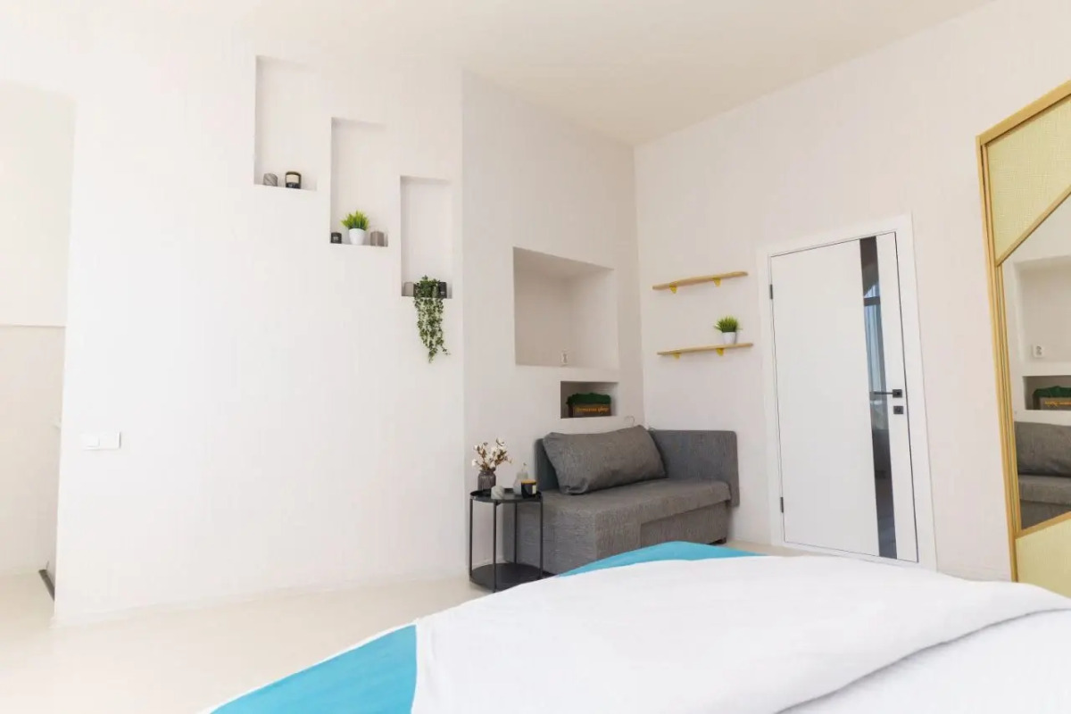 Квартира на Бульваре Роз 13