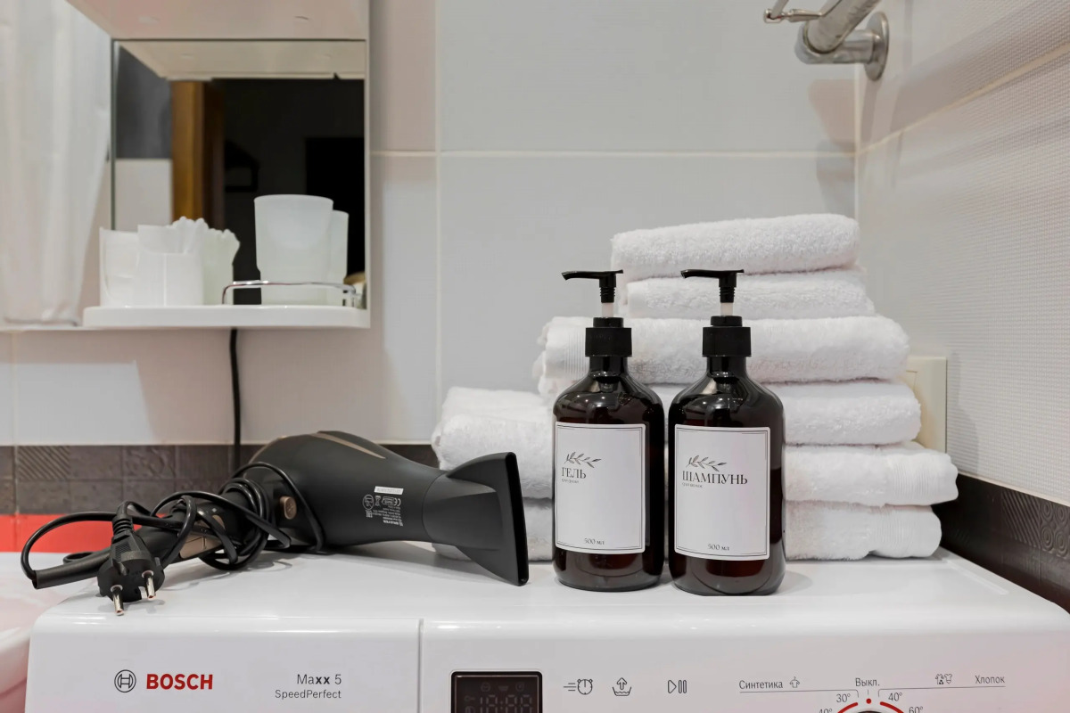 Квартира Современная и уютная квартира рядом с метро и ТЦ