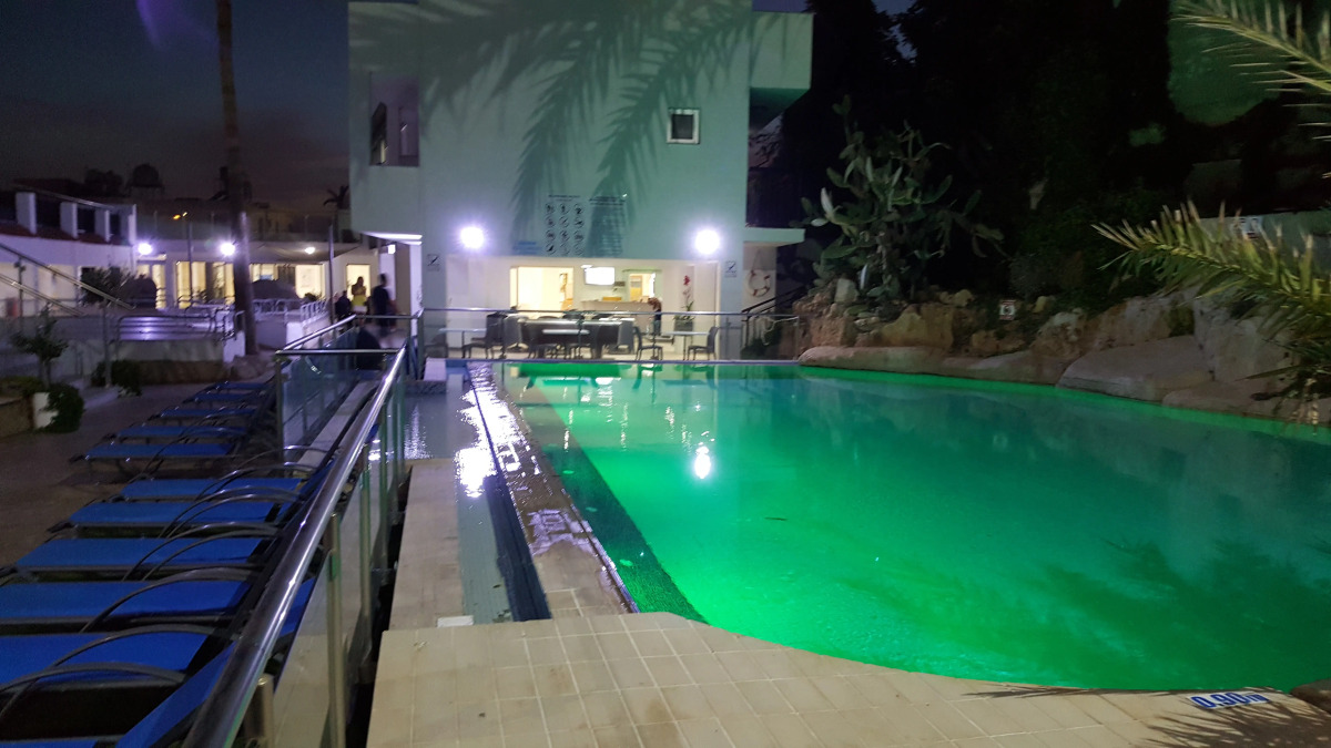 Отель Pambos napa rocks