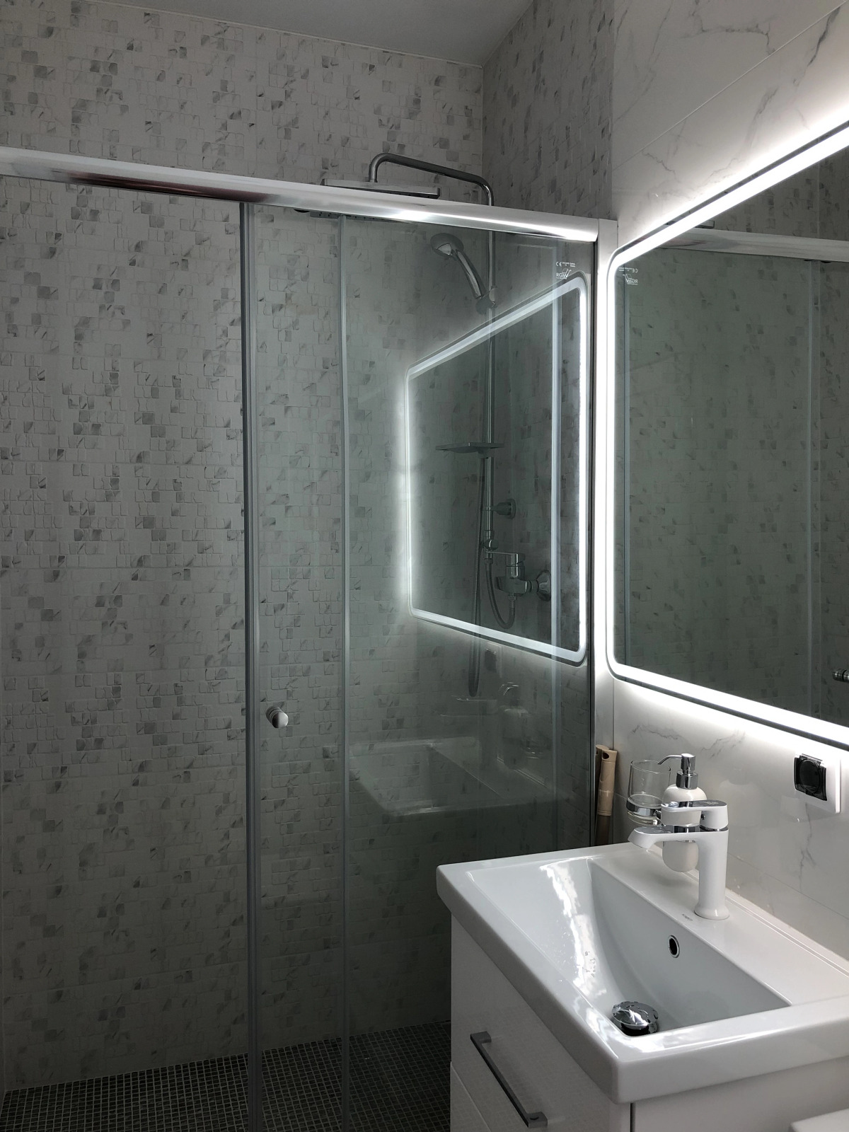 Апартаменты Central Bay Studios Near the Station 1