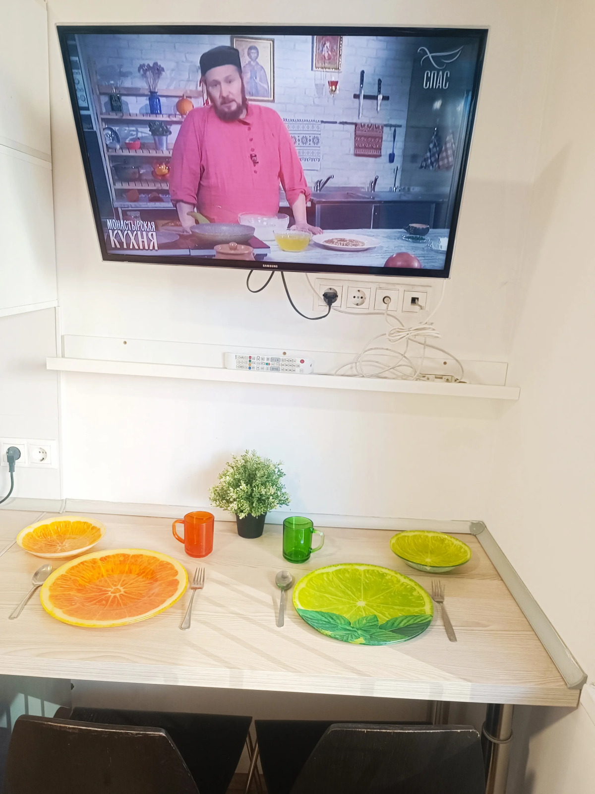 Апартаменты Studio Crocus №1 на Ильинском 2А