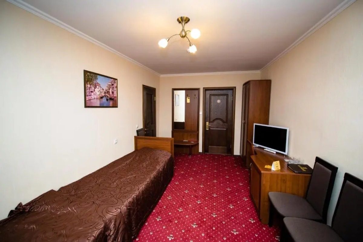 Отель Колизей