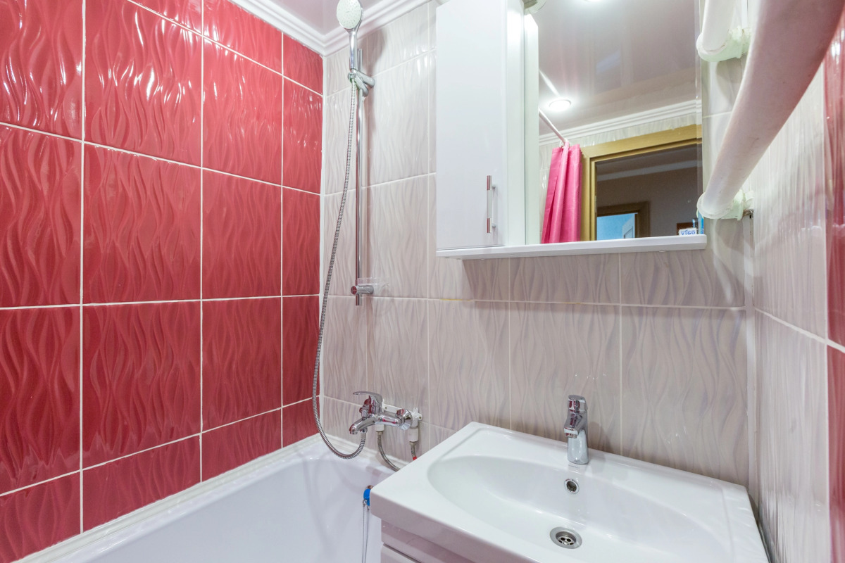 Апартаменты Гости Любят у метро Римская Бежевая