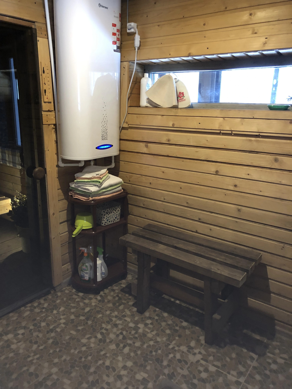 Частный дом Уединенный дом на берегу Ладоги