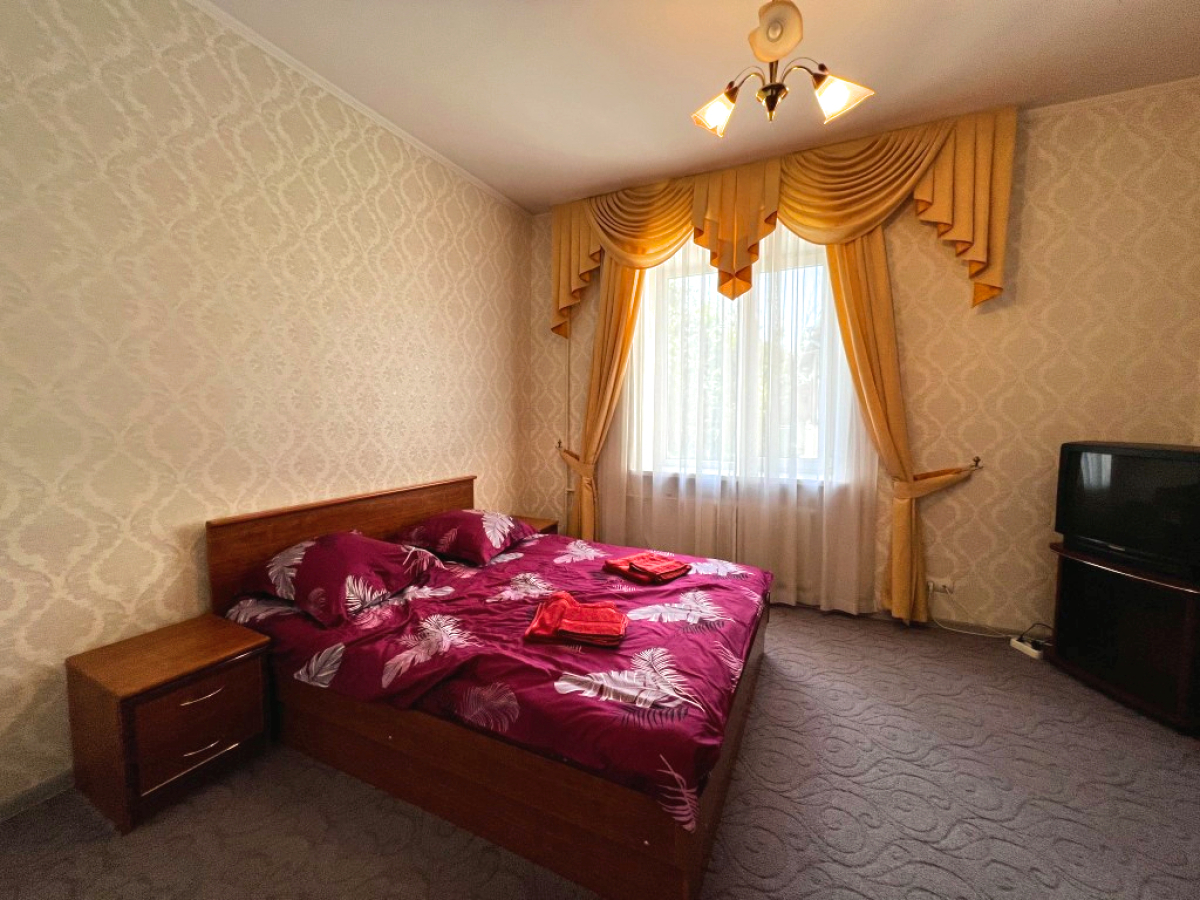 Апартаменты Уютная 2-х комнатная квартира