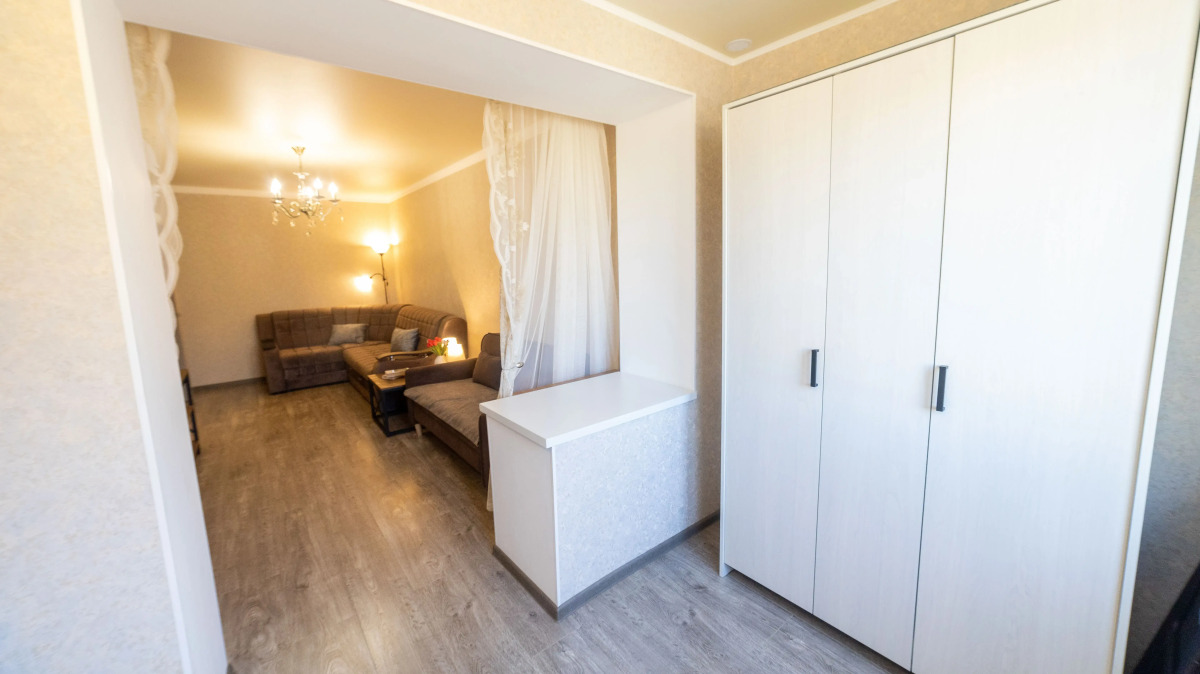 Квартира Двухкомнатная на Губина