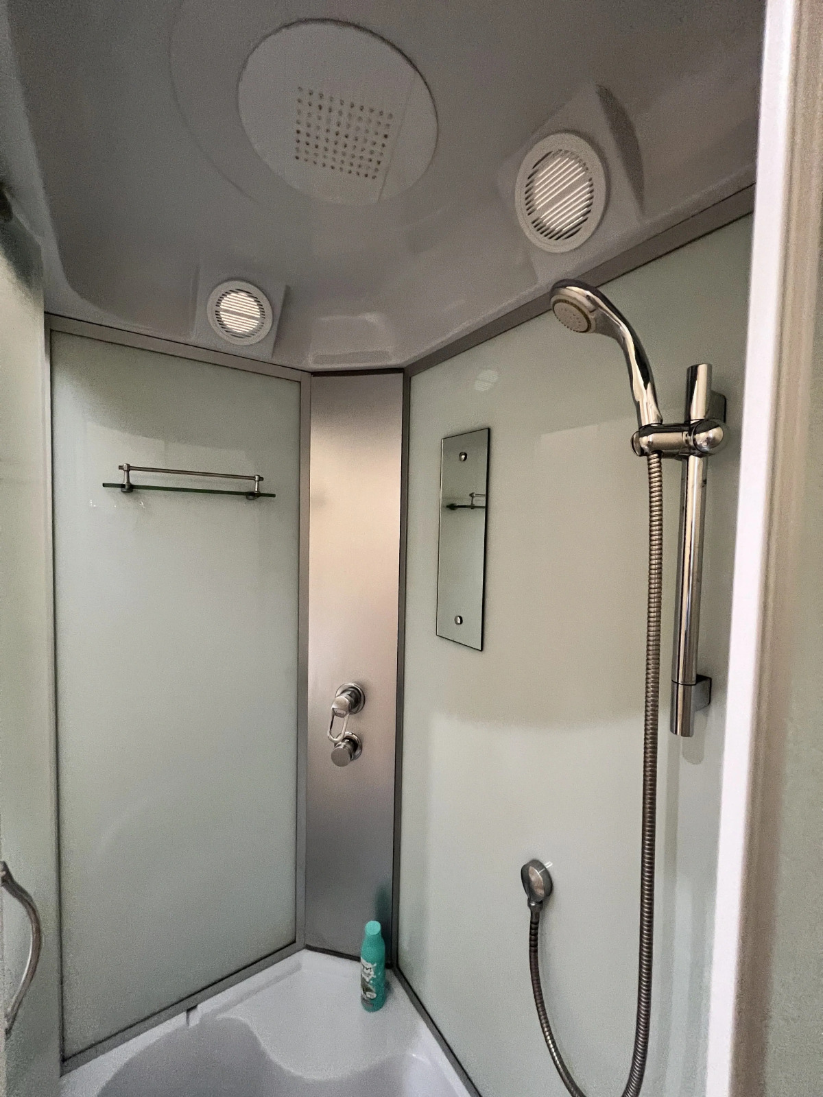 Апартаменты Студия у Реки Волхов