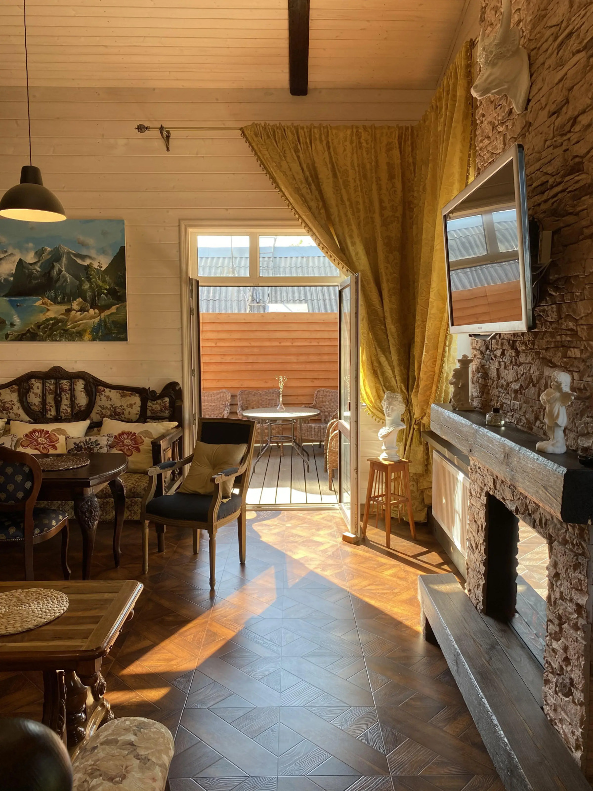 Дом  Семейный с террасой