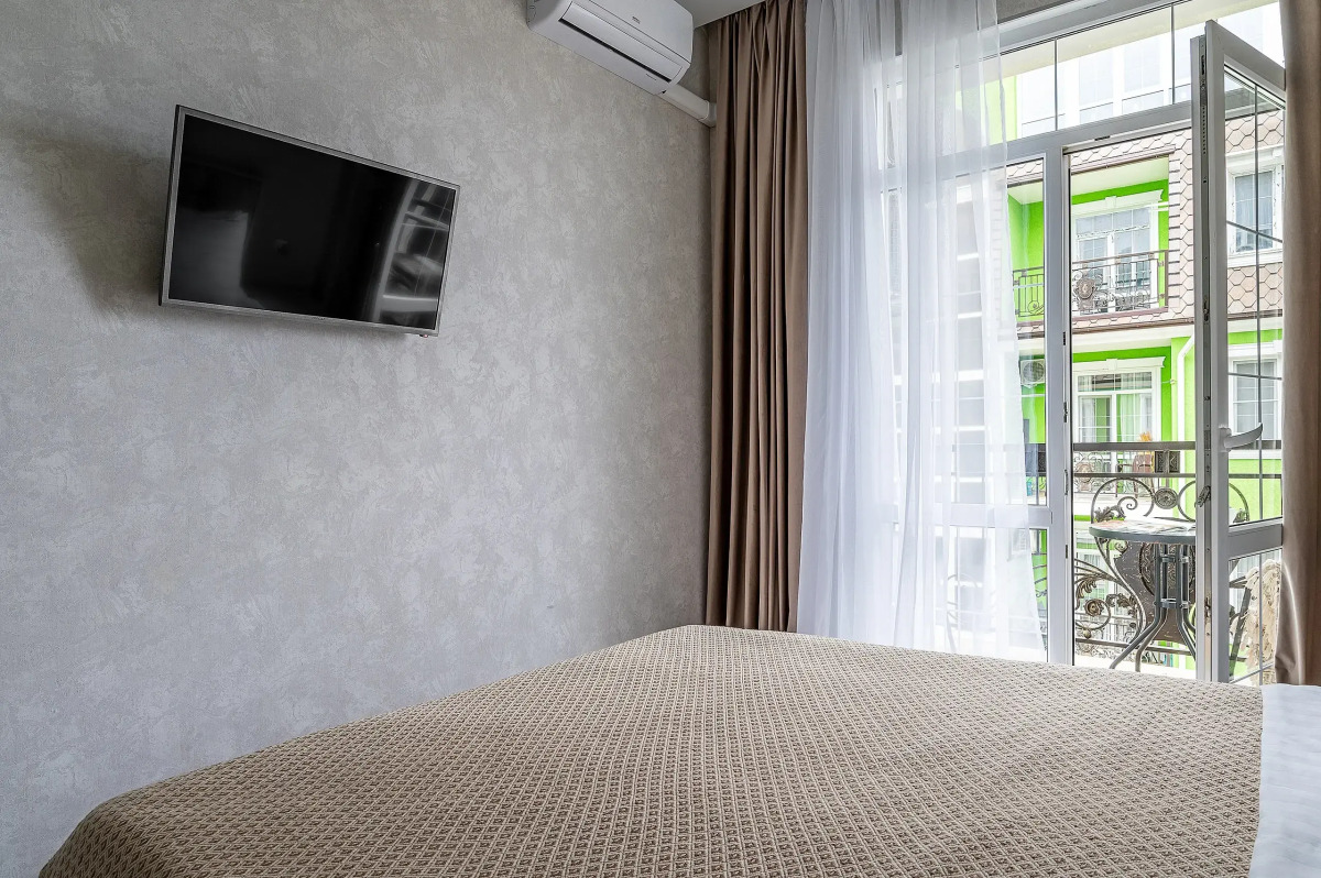 Апартаменты Red Apartments Арт Лайт Сити Форд