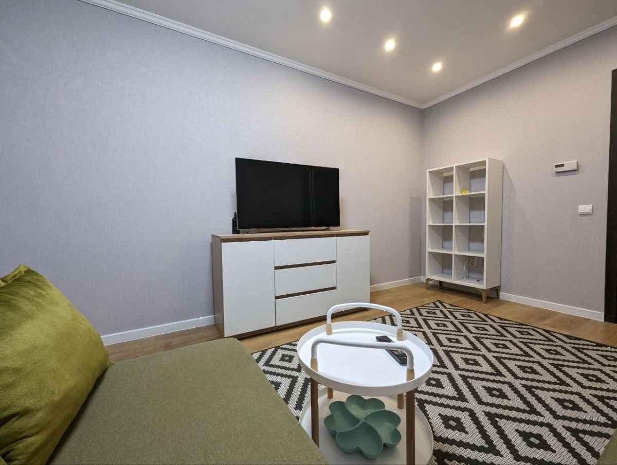 Апартаменты 2х-комнатная квартира в шаге от Верхнего озера