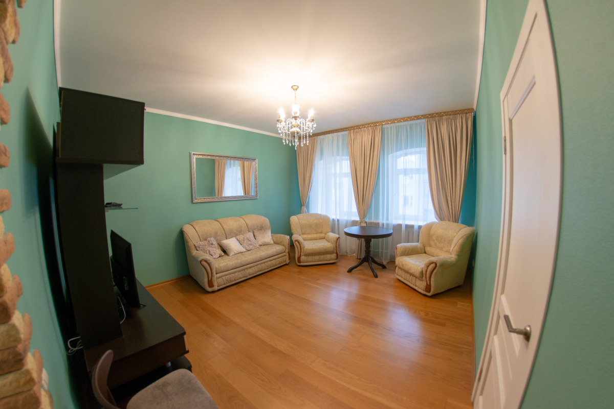 Апартаменты Исторические с Камином