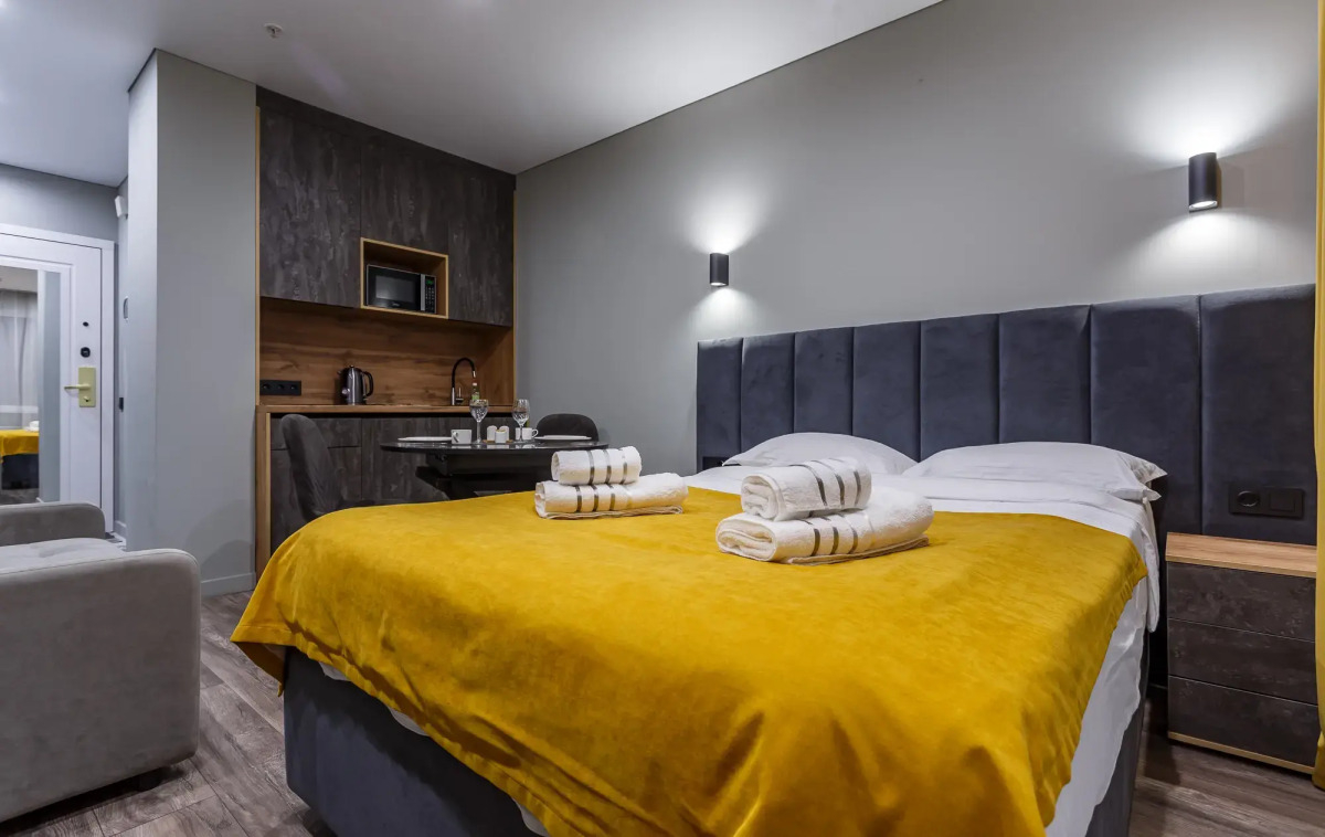 Апартаменты FortEstate 1027