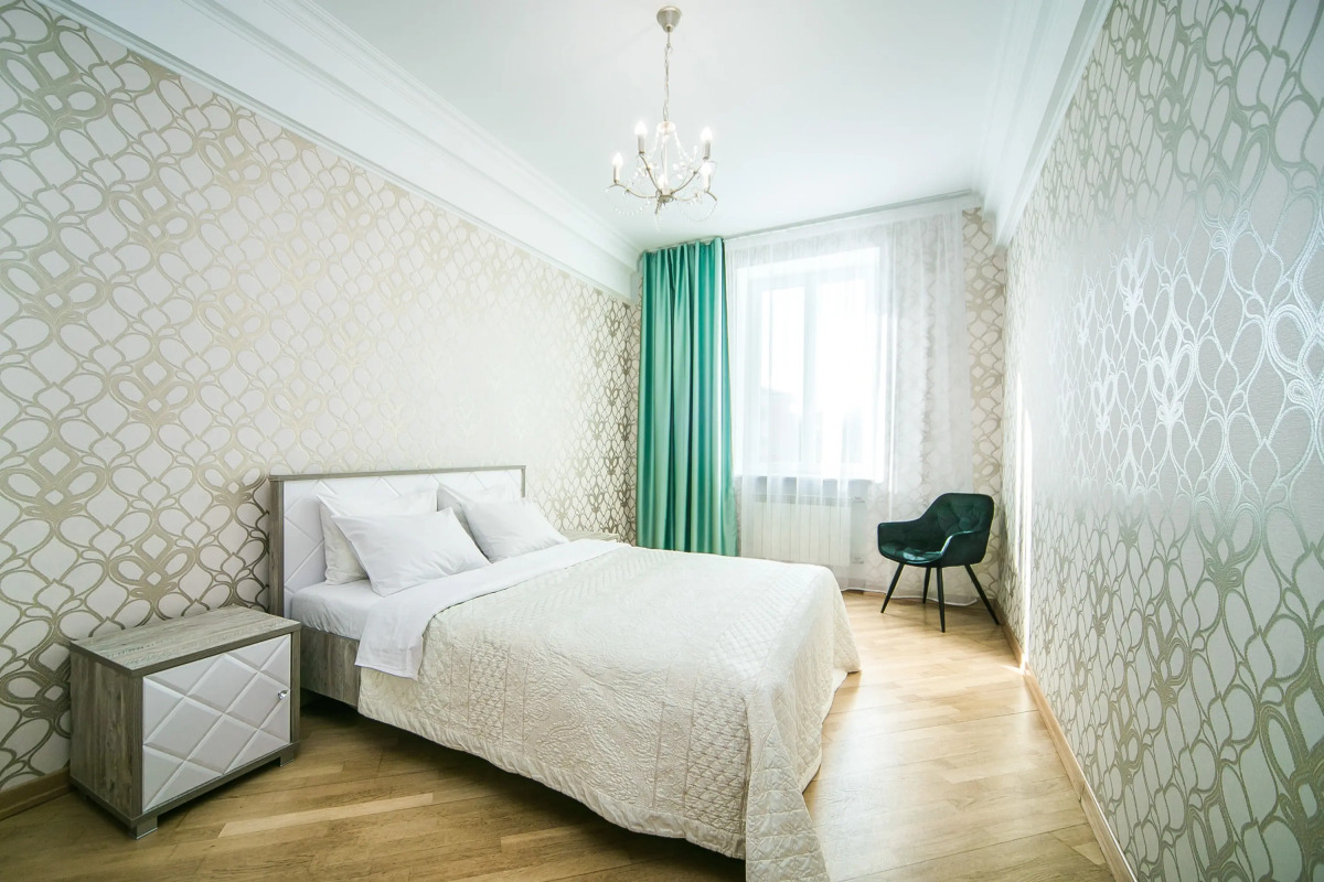 Апартаменты 3 комнатные Интернациональная 2 Центр города