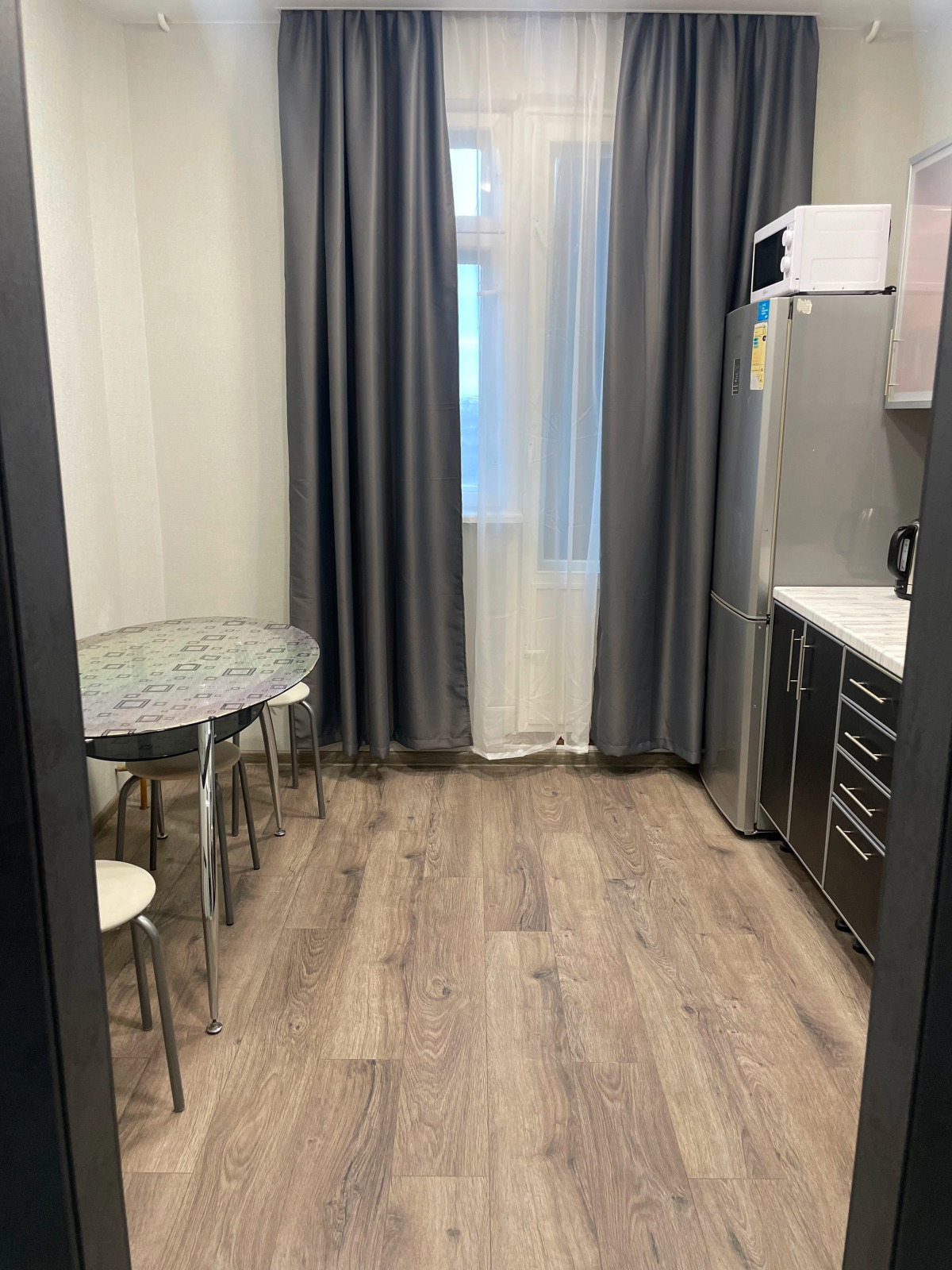 Апартаменты на Скальной 11