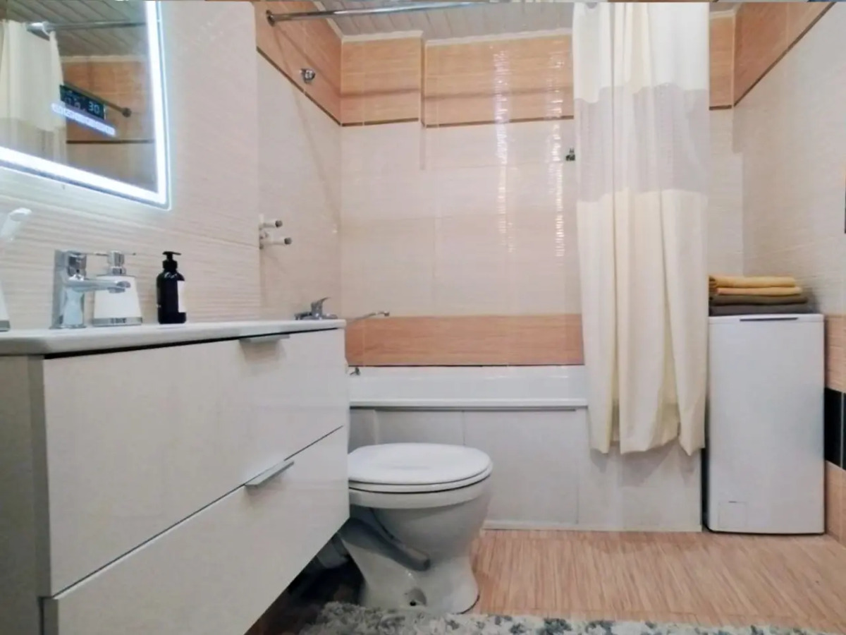 Квартира около острова Отдыха в Красноярске