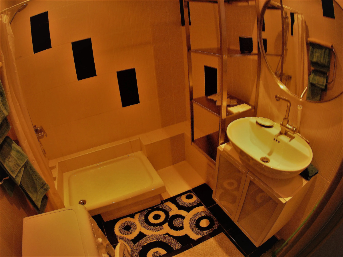 Апартаменты Жданова 7/33