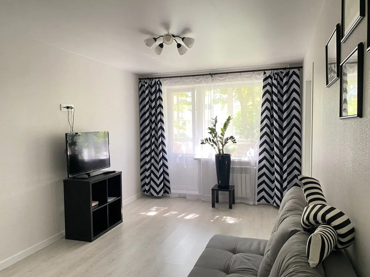 Квартира с замиакулькасами