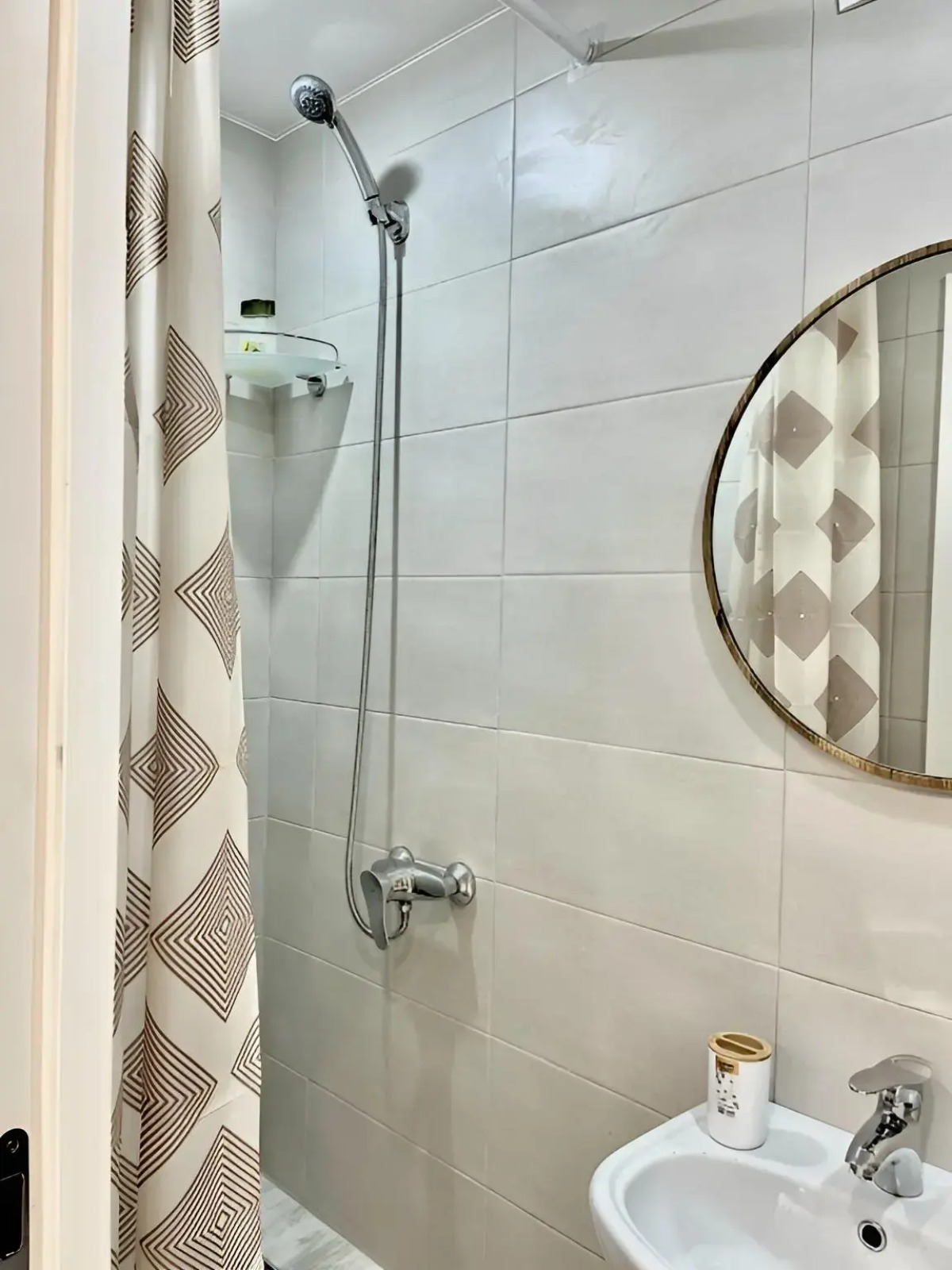 Квартира на Юлиуса Фучика 3 Солнечная