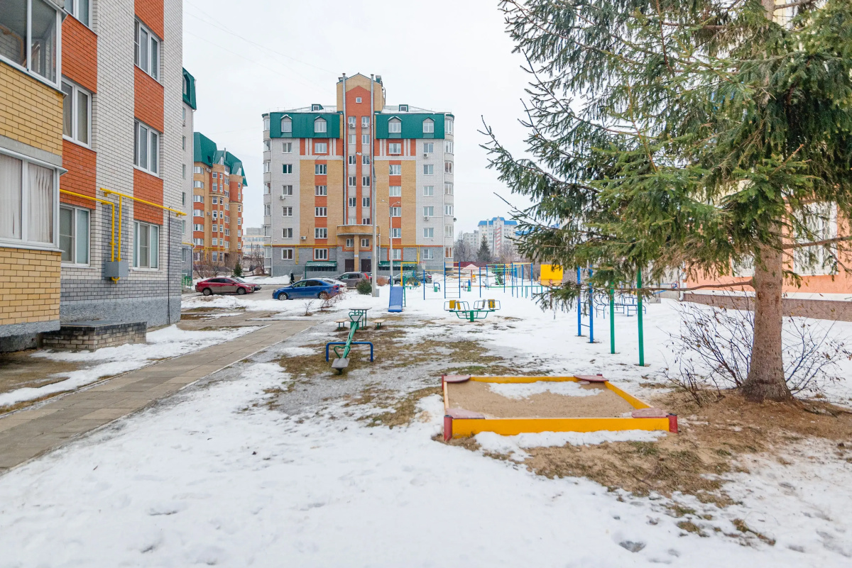 Квартира 1-к в престижном мкр. на Сельской 39/6 с красивым видом на Волгу от RentAp, 5 сп.мест