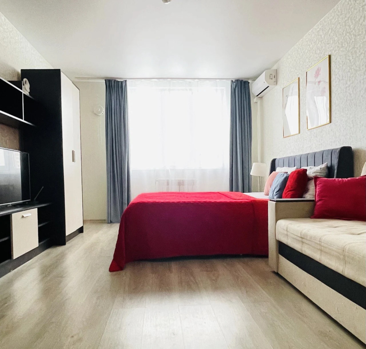 Апартаменты Апрель Брестская 1