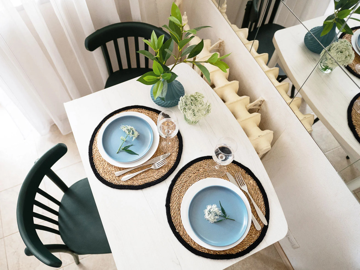 Апартаменты с Видом на Садовую