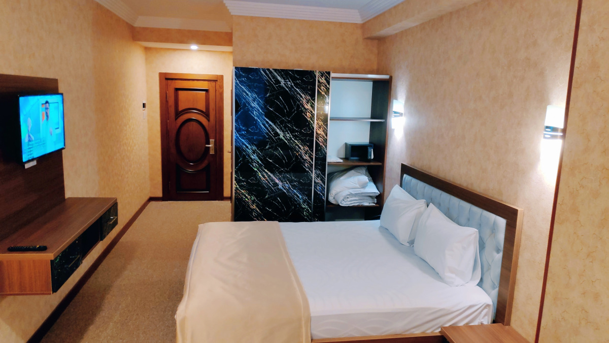 Отель Royal Sapphire