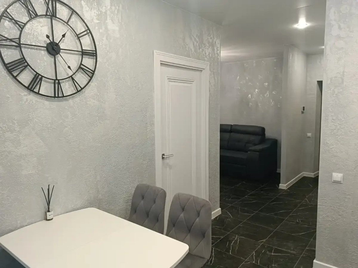 Квартира Двушка в Центре на Берегу р. Которосль