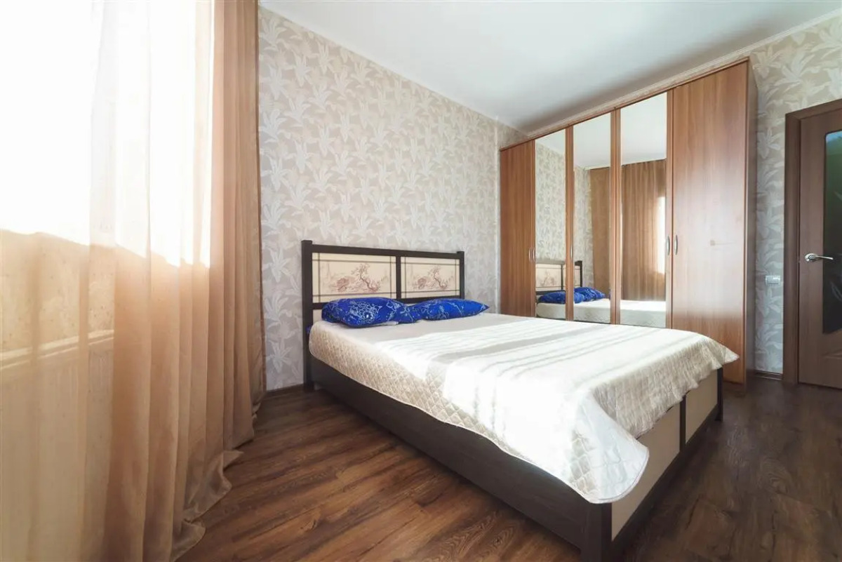 Апартаменты Притомский 7/5