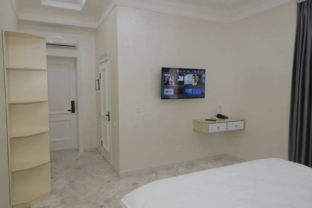 Отель Ko'k Saroy Plaza