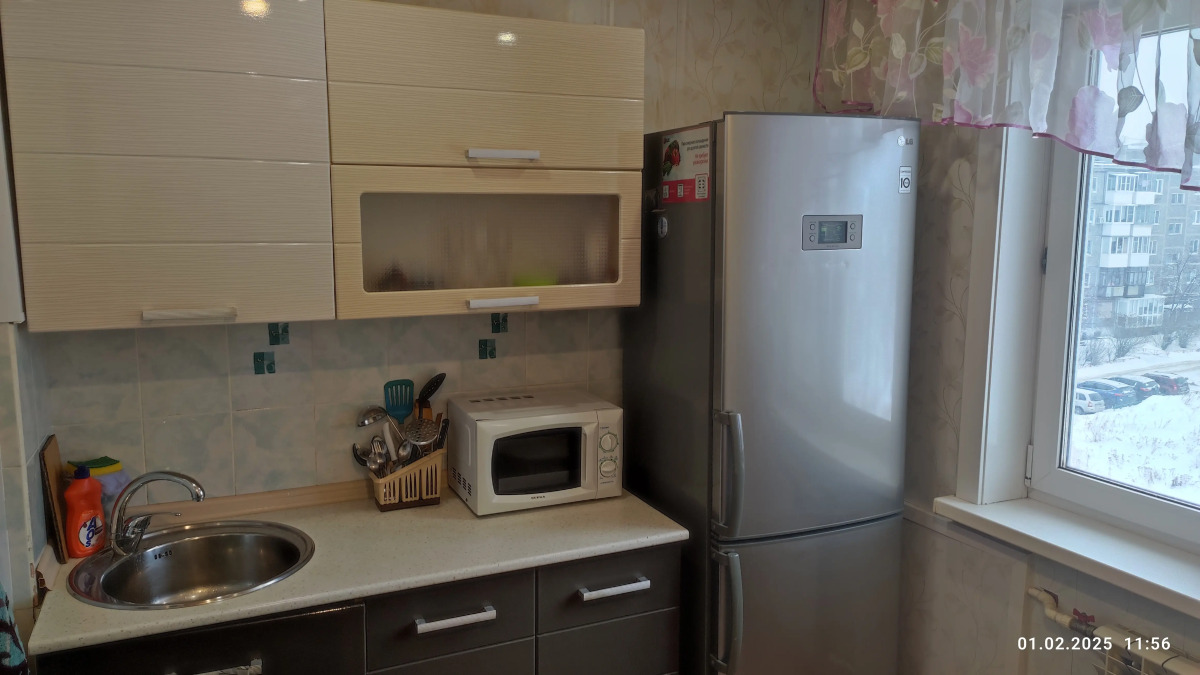 Квартира 2-х комнатная для командировочных в Первоуральске