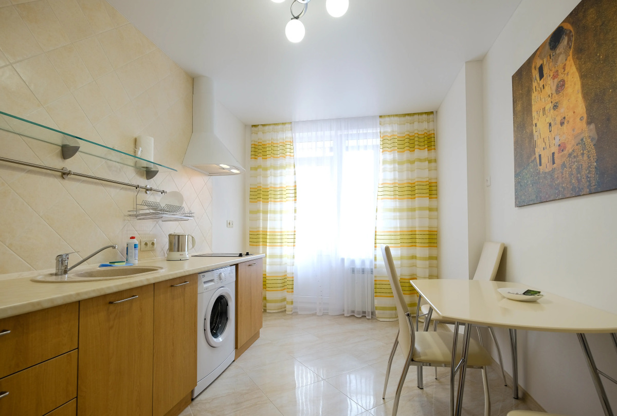 Апартаменты Петровские на Советской 108