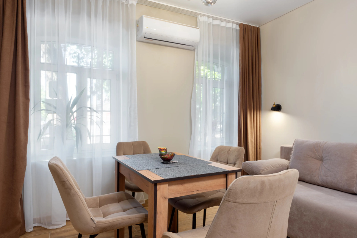 Квартира ШикаЛад КМВ Люкс в центре 5