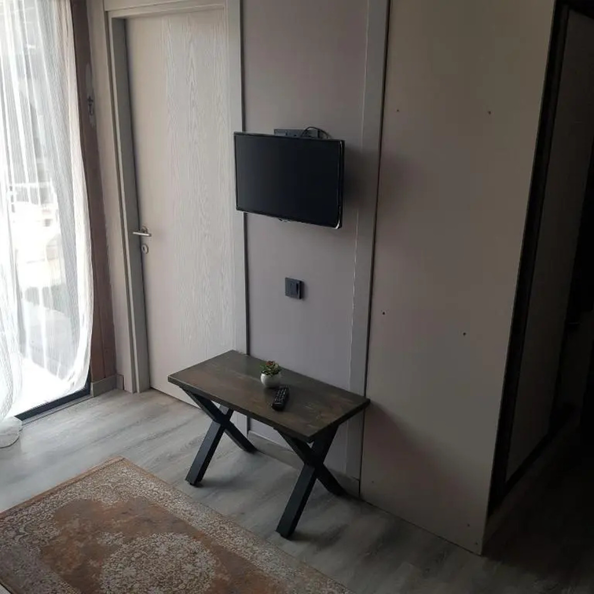 Отель Чёрный Слон