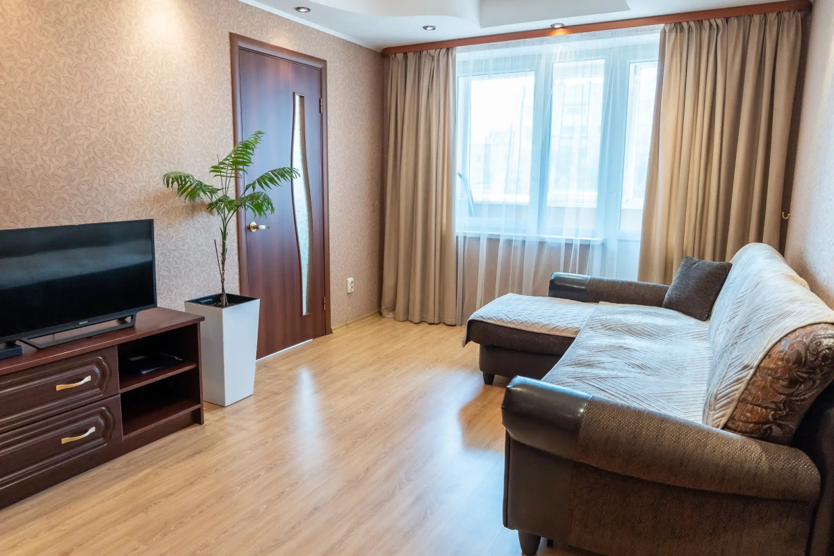 Апартаменты на Шмидта 1/1