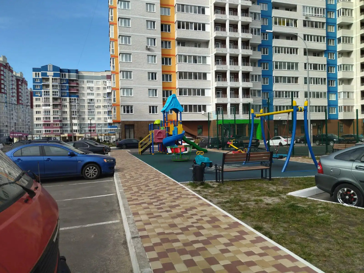 Апартаменты на Горбатова 22