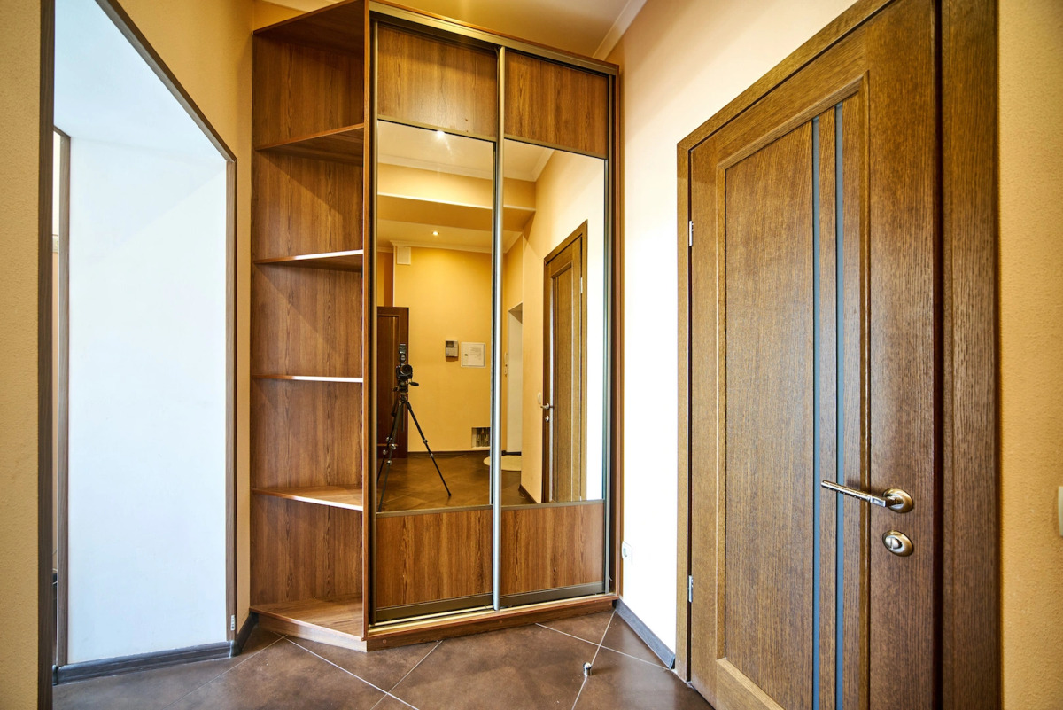 Двухуровневые апартаменты у моря на Античном