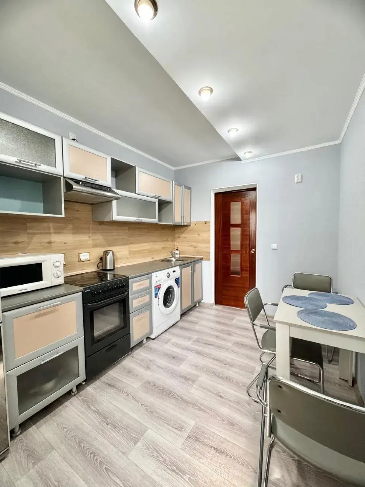 Квартира на Калинина 142