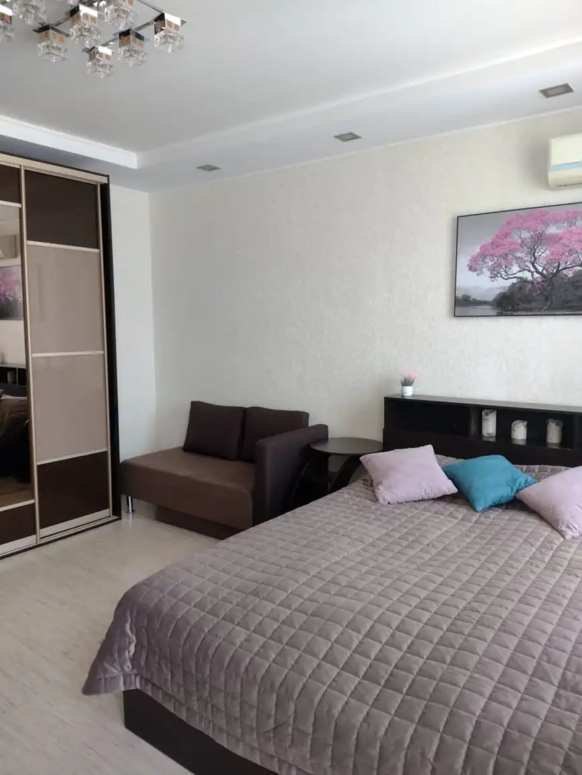 Апартаменты рядом с аквапарком Ривьера