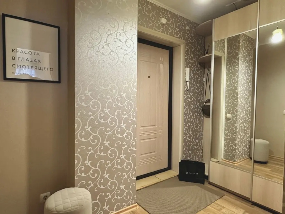 Квартира на улице Невзоровых 64к1