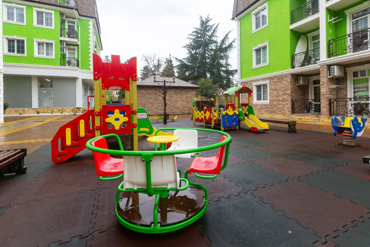 Апартаменты Уютная 2х Комнатная Квартира Green Studio 2 у Моря