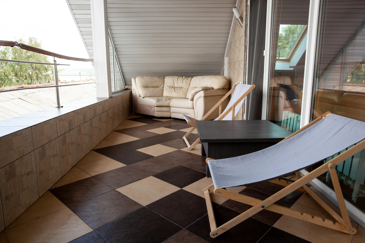 Апартаменты Ярославль, Революционная