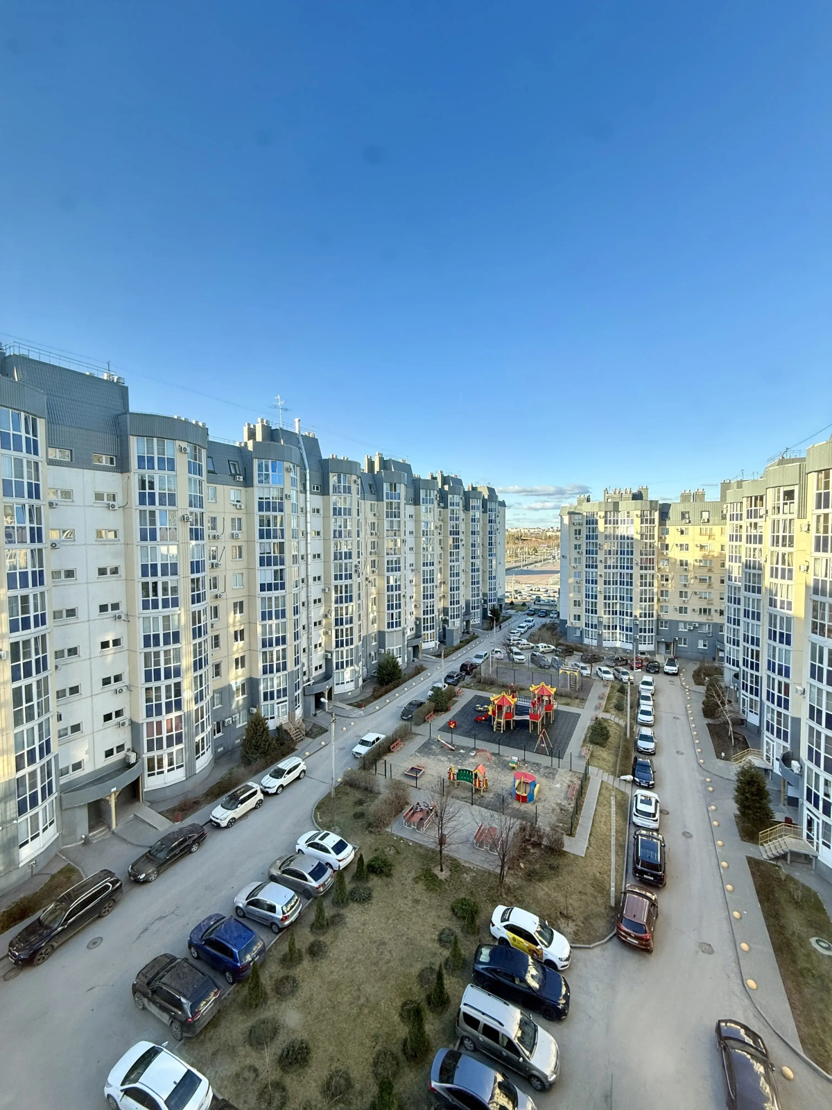 Апартаменты Шикарные трёхкомнатные в центре города вблизи Мамаева Кургана