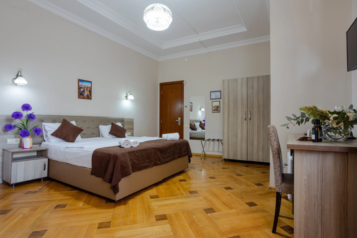 Отель Daisi-Sunset