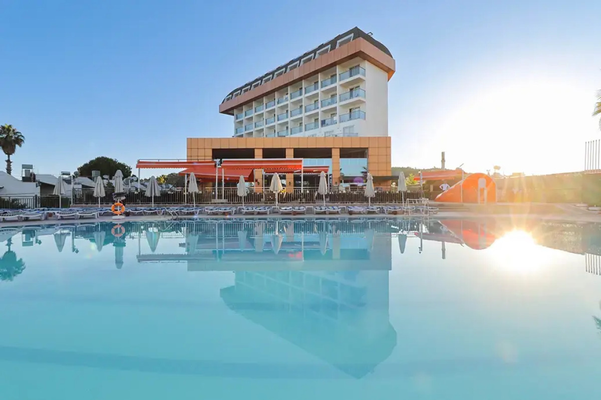 Throne Beach Resort & Spa