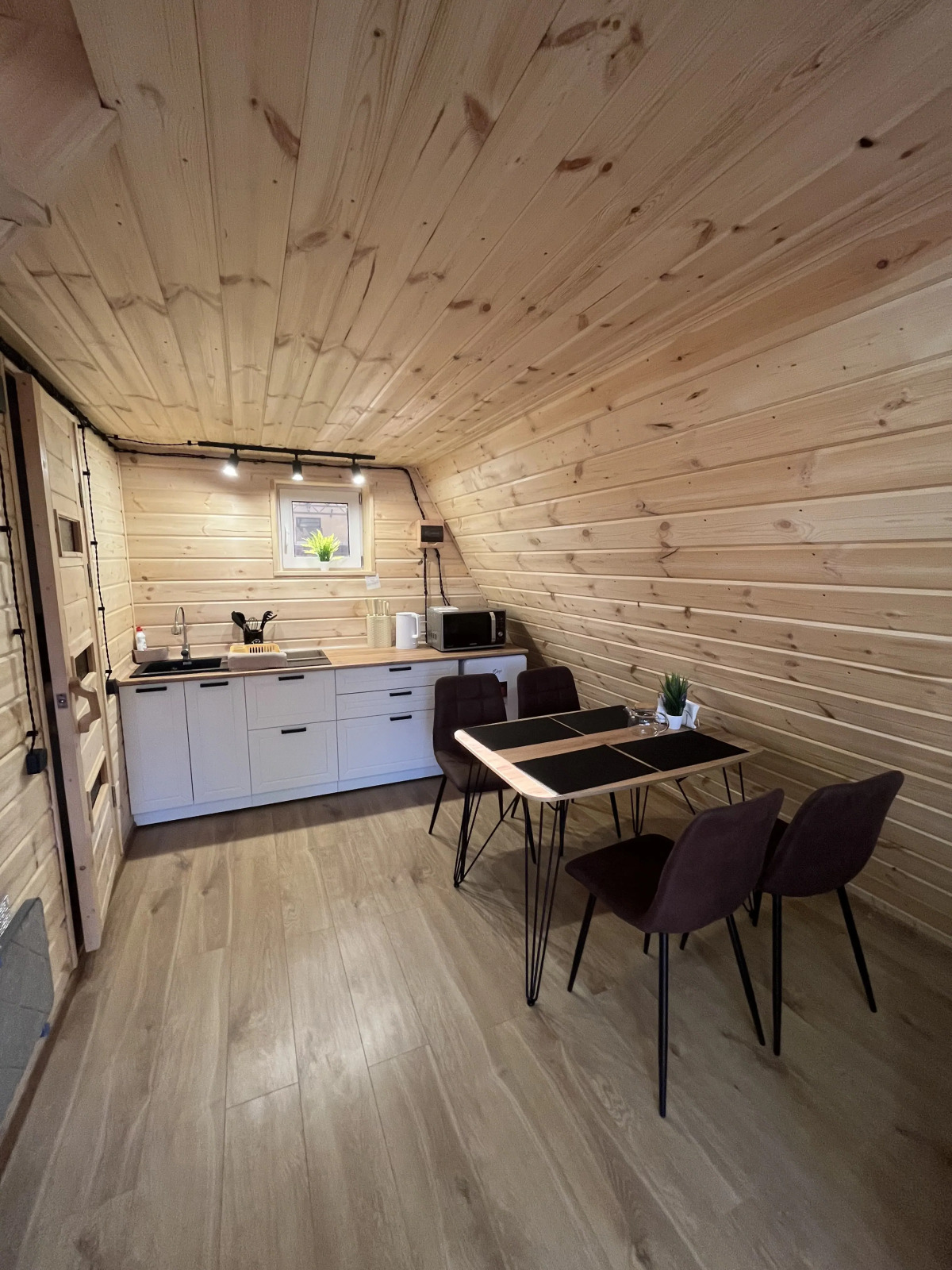 Домик Афрейм 2